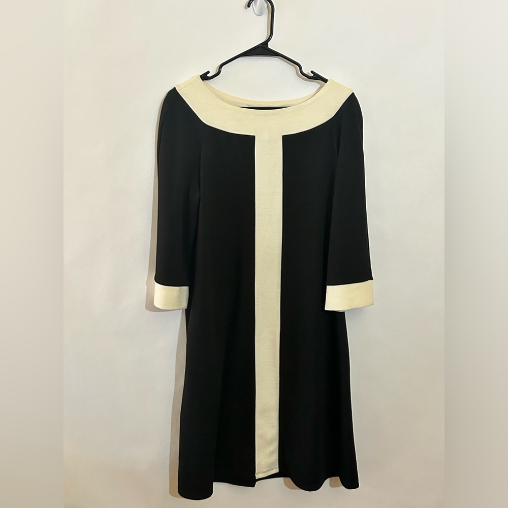 SANDRA DARREN  Women’s Size 12 Black/White Dress